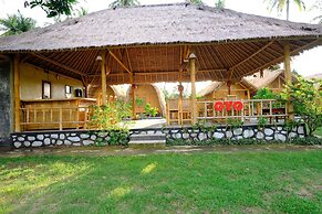 OYO 2039 Cici's Bungalow