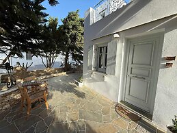 Kohylia Beach Guest House