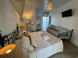 Kohylia Beach Guest House