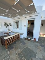 Kohylia Beach Guest House