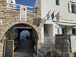 Kohylia Beach Guest House