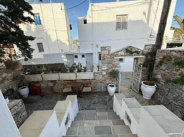 Kohylia Beach Guest House