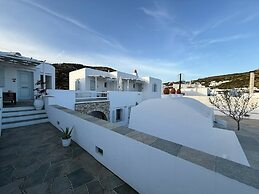 Kohylia Beach Guest House