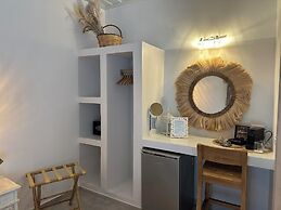 Kohylia Beach Guest House