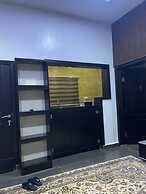 Aliz Ambruz Hotel