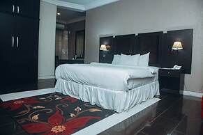 Aliz Ambruz Hotel