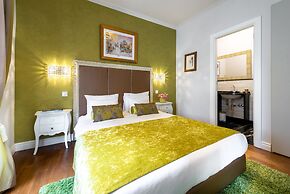 Dominus Little Palace