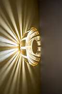 Dominus Little Palace