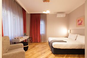 The Embassy Bar & Suites