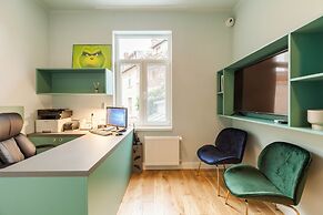 The Embassy Bar & Suites