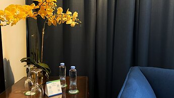 Holiday Villa Hail Hotel