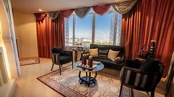 Holiday Villa Hail Hotel