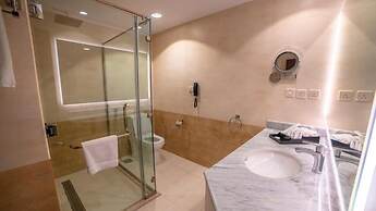Holiday Villa Hail Hotel