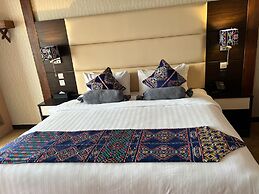 Holiday Villa Hail Hotel
