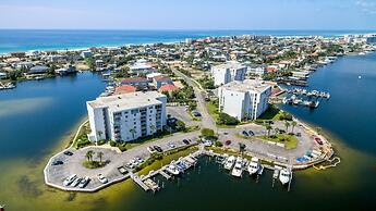 Dolphin Point 701a 3 Bedroom Condo by Redawning