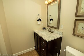 Dolphin Point 701a 3 Bedroom Condo by Redawning