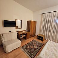 Hotel La Rua