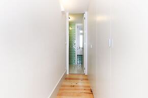 Downtown Santa Justa by Homing