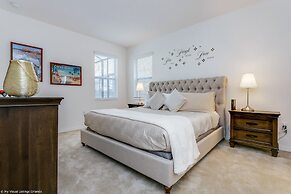 Fantastic Villa With Themed Rooms! Enjoy This Golf Community, Close to