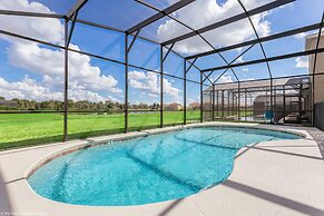 Fantastic Villa With Themed Rooms! Enjoy This Golf Community, Close to