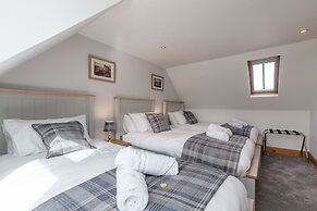The Steadings - by StayDunfermline