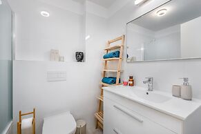 Stylish New 2BR Jaffa Near Setai Hotel