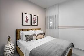 Stylish New 2BR Jaffa Near Setai Hotel