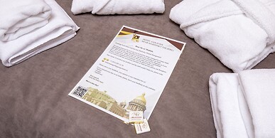 Gold inn by ACADEMIA