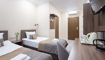 Gold inn by ACADEMIA