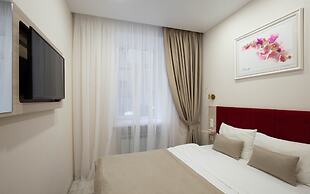 Gold inn by ACADEMIA