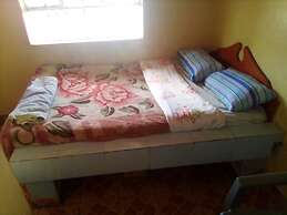 Maureen's Hotel