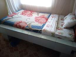 Maureen's Hotel