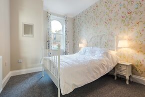 The Smugglers Retreat