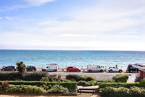 The Smugglers Retreat