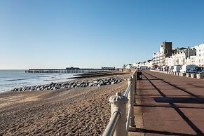 The Smugglers Retreat