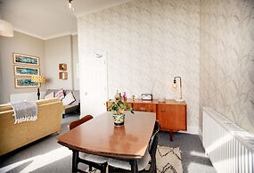 The Smugglers Retreat