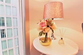 Solace Apartment Milton Keynes