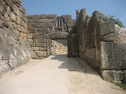 Impero Nafplio Hotel & Suites