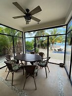 La Puerta Azul Beachfront - Adults Only