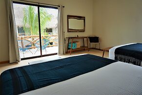 La Puerta Azul Beachfront - Adults Only