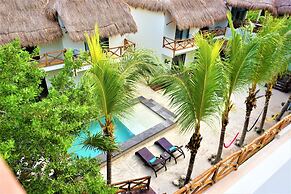 La Puerta Azul Beachfront - Adults Only