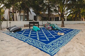 La Puerta Azul Beachfront - Adults Only
