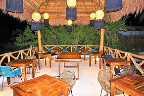 La Puerta Azul Beachfront - Adults Only