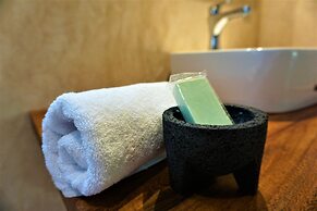 La Puerta Azul Beachfront - Adults Only