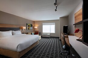 TownePlace Suites by Marriott San Antonio Northwest at The RIM