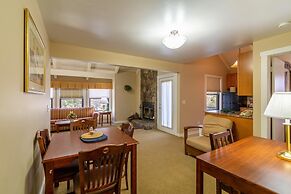 Massanuttens Shenandoah Villas by Tripforth