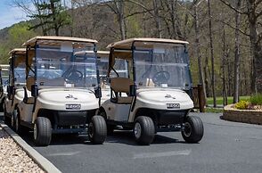 Massanuttens Shenandoah Villas by Tripforth