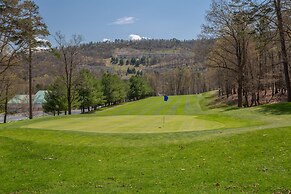 Massanuttens Shenandoah Villas by Tripforth