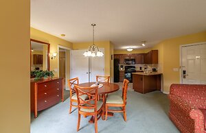 Massanutten's Woodstone Meadows by Tripforth