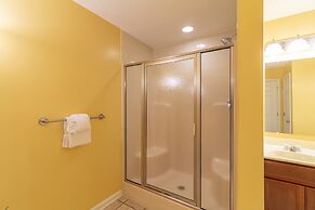 Massanutten's Woodstone Meadows by Tripforth